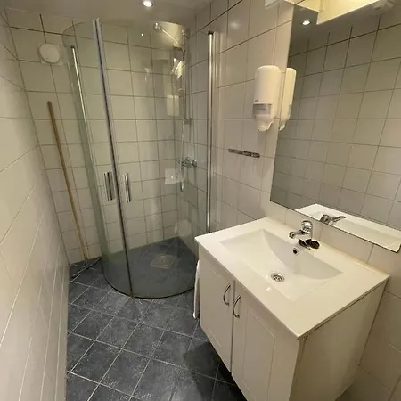 Lofoten A Hostel * Å